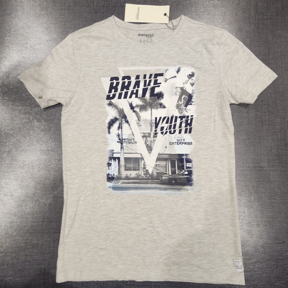 Manguun Boys Tee XL NWT